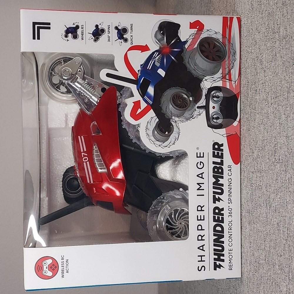 Sharper Image Thunder Tumbler Wireless Remote Control 360° Spinning Red Car NWT